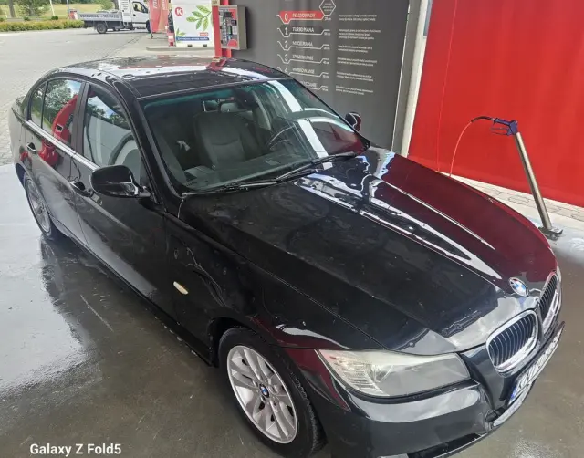 BMW Seria 3 318d EU6