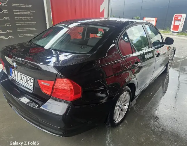 BMW Seria 3 318d EU6