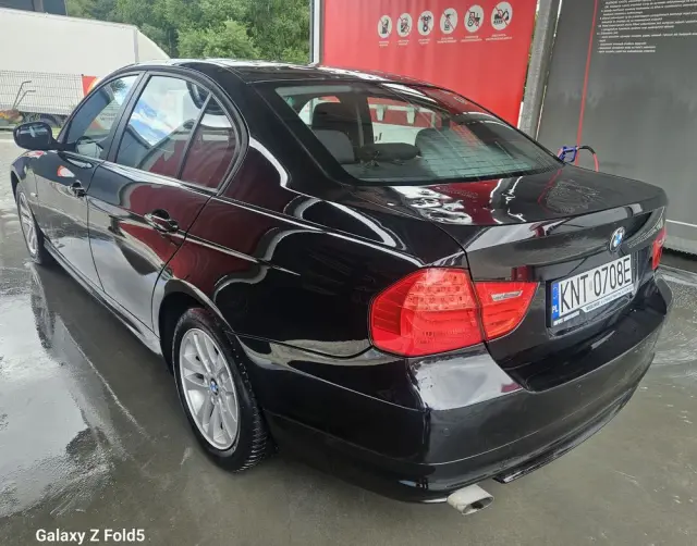 BMW Seria 3 318d EU6