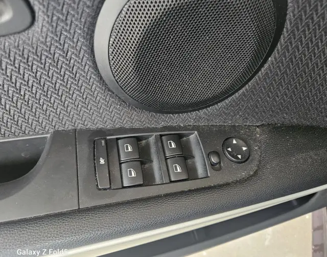 BMW Seria 3 318d EU6