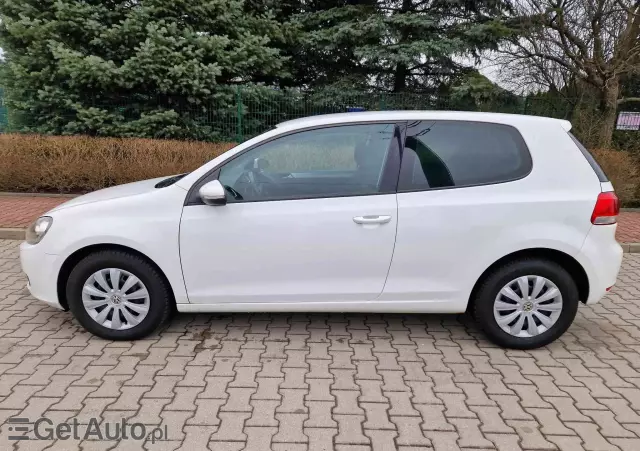 VOLKSWAGEN Golf 1.6 Edition