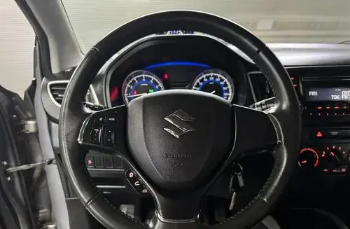 SUZUKI Baleno 