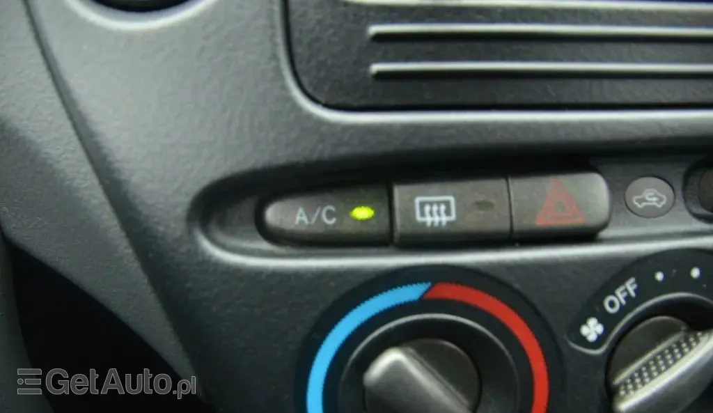 TOYOTA Avensis Verso 