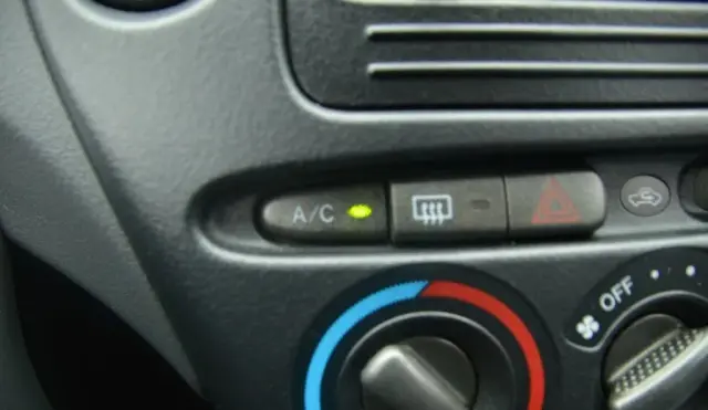 TOYOTA Avensis Verso 