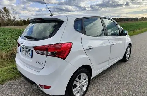 HYUNDAI Ix20 