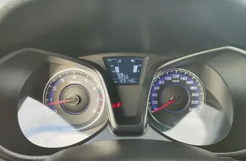HYUNDAI Ix20 