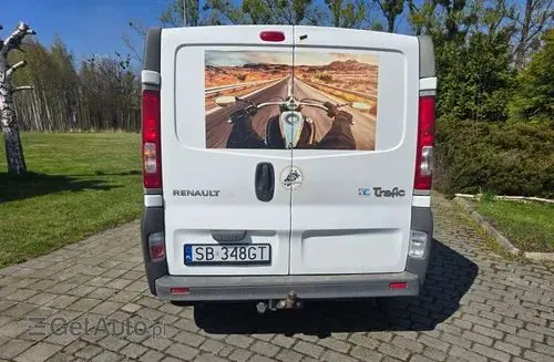RENAULT Trafic 