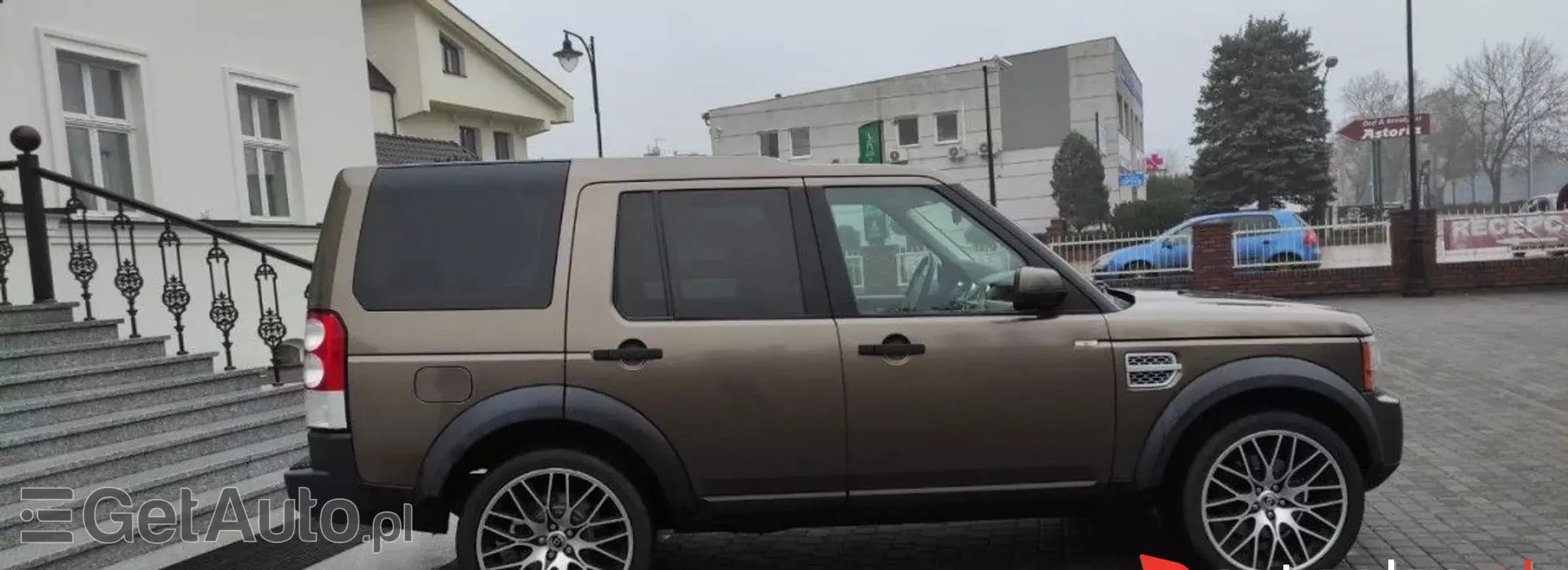 LAND ROVER Discovery 