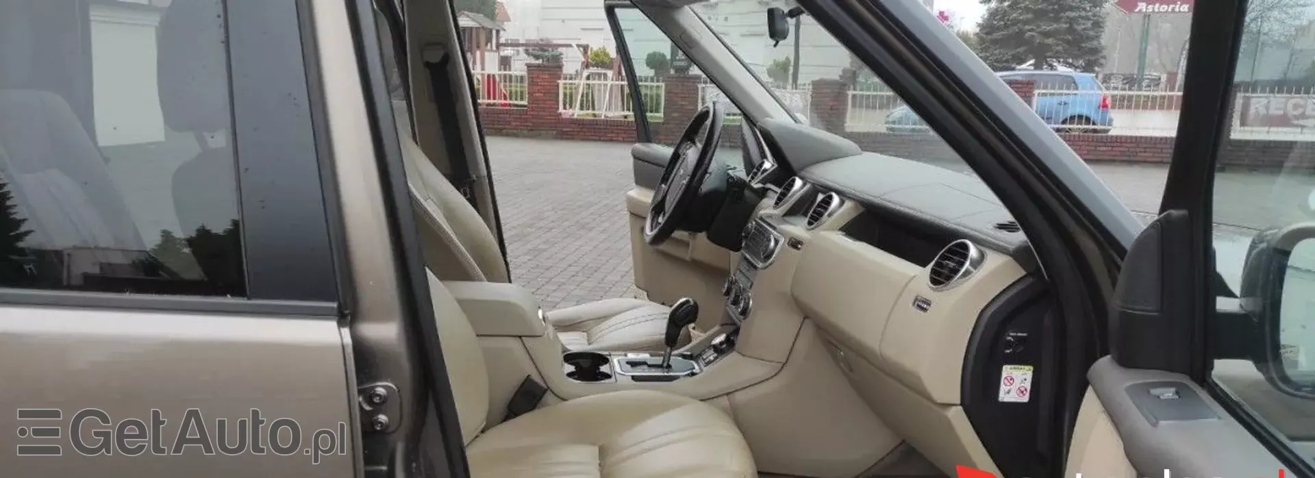 LAND ROVER Discovery 