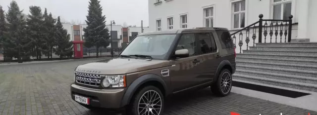 LAND ROVER Discovery 