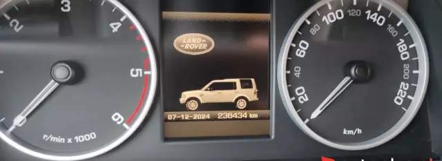 LAND ROVER Discovery 