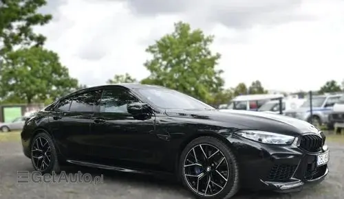 BMW M8 