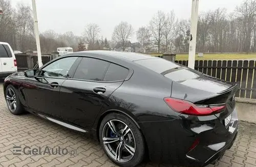 BMW M8 