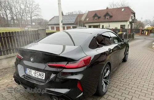 BMW M8 