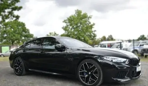 BMW M8 