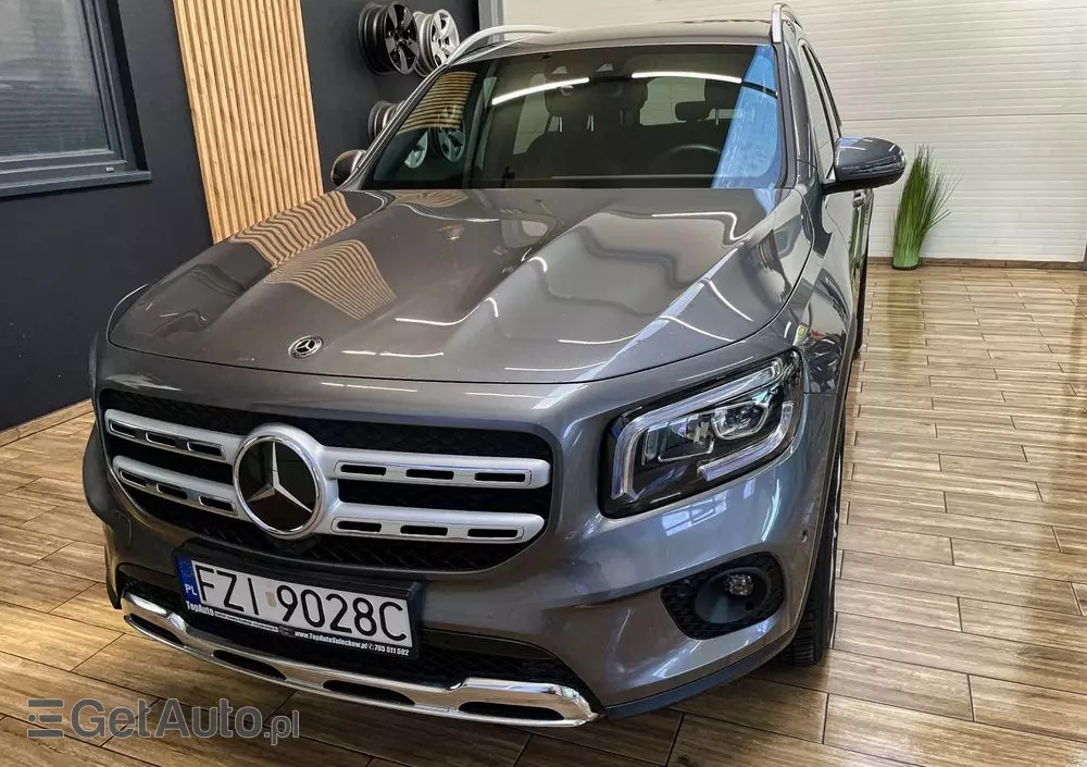 MERCEDES-BENZ GLB 200 d 8G-DCT