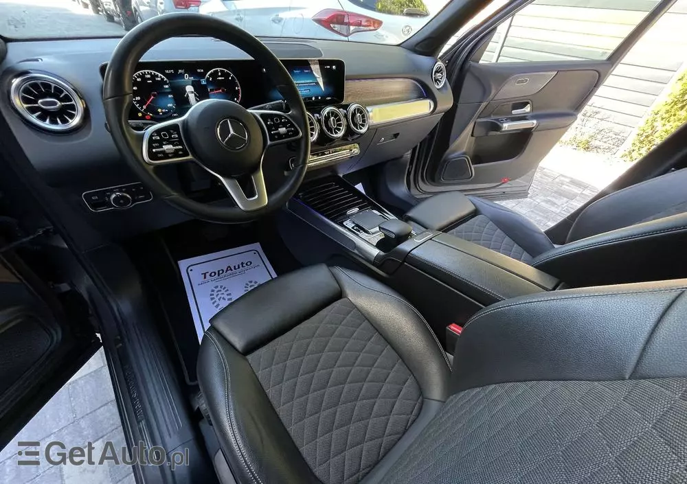 MERCEDES-BENZ GLB 200 d 8G-DCT