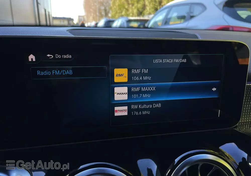 MERCEDES-BENZ GLB 200 d 8G-DCT