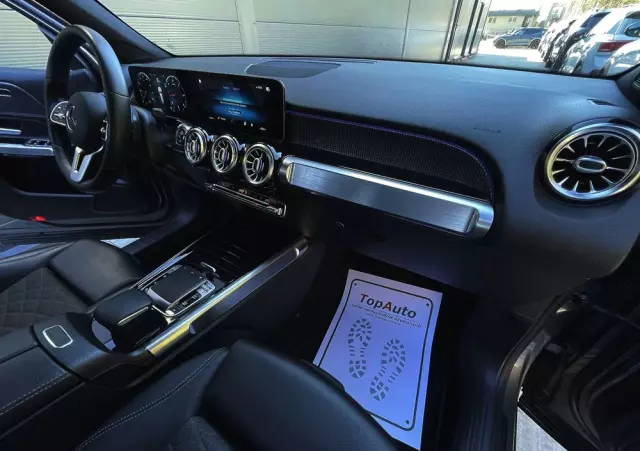 MERCEDES-BENZ GLB 200 d 8G-DCT