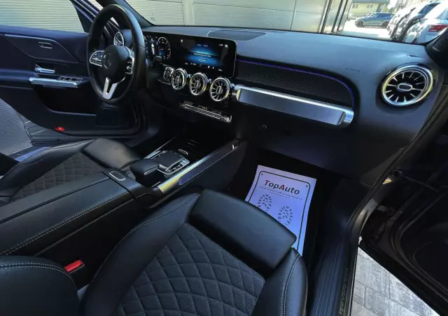 MERCEDES-BENZ GLB 200 d 8G-DCT