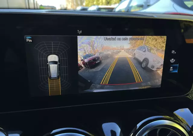 MERCEDES-BENZ GLB 200 d 8G-DCT