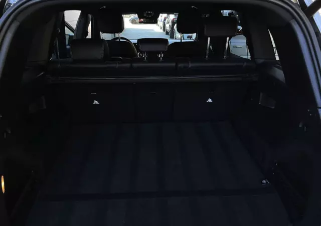 MERCEDES-BENZ GLB 200 d 8G-DCT