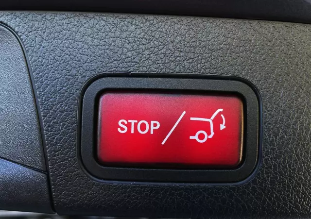 MERCEDES-BENZ GLB 200 d 8G-DCT