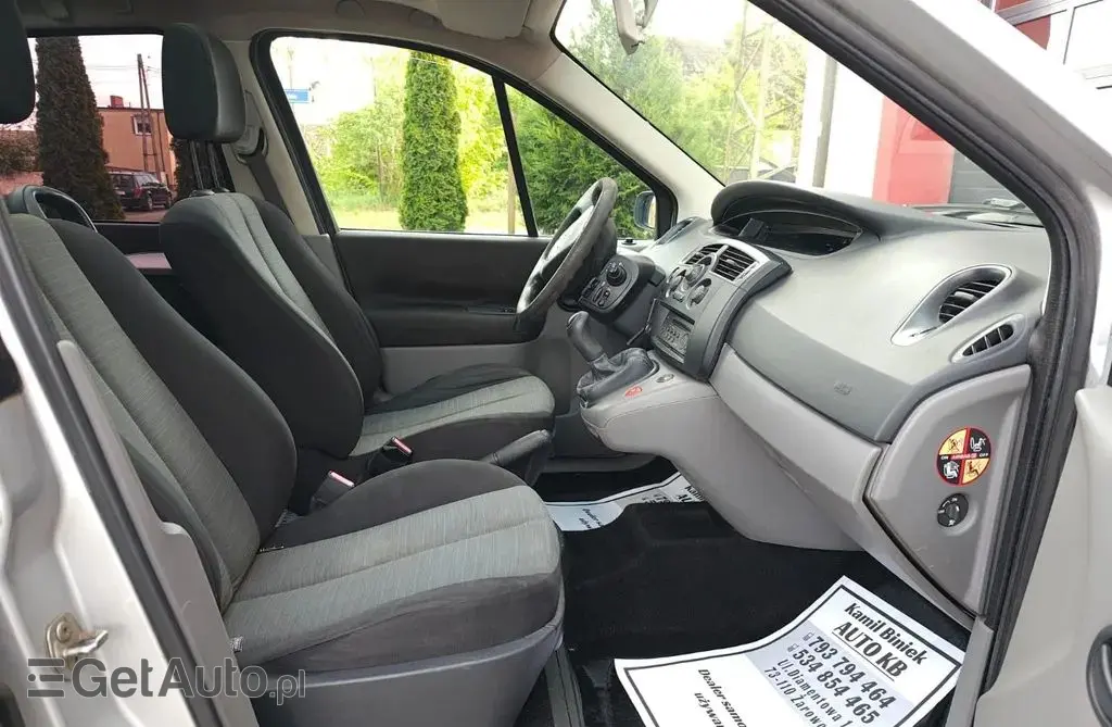 RENAULT Scenic 