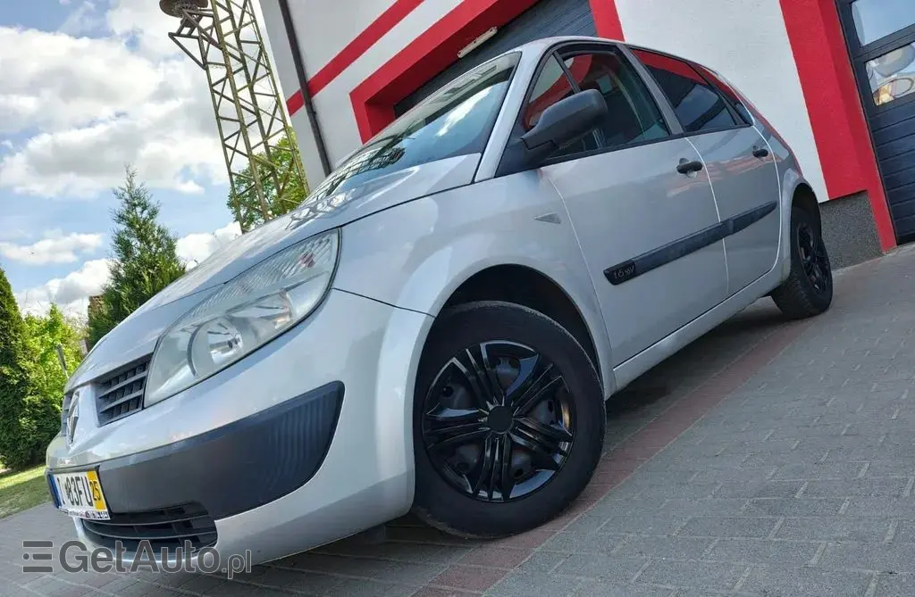 RENAULT Scenic 