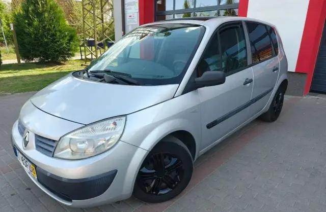 RENAULT Scenic 