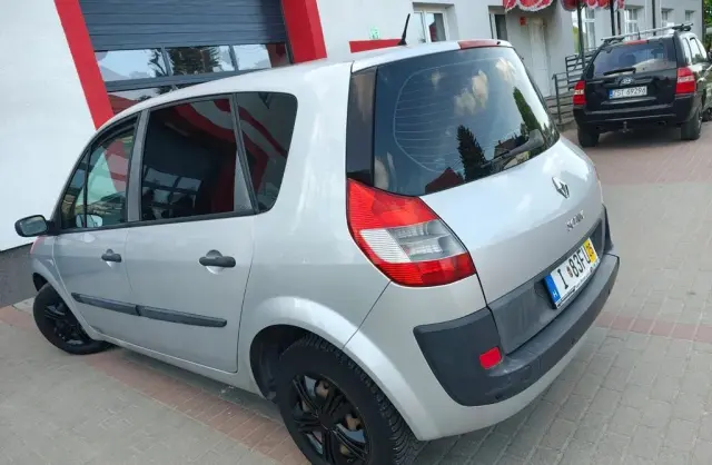 RENAULT Scenic 