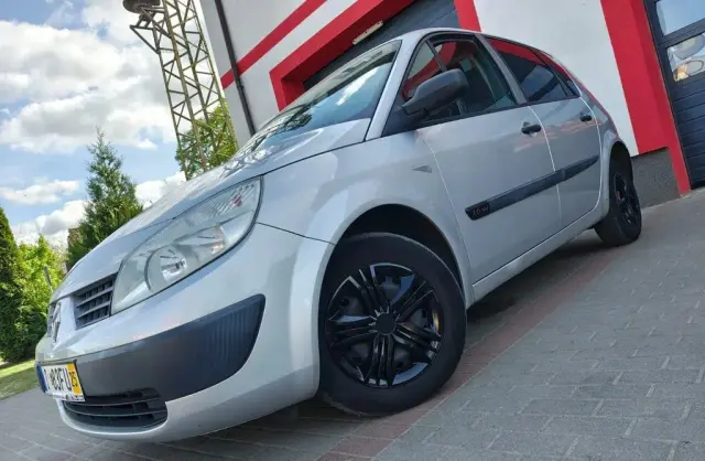 RENAULT Scenic 
