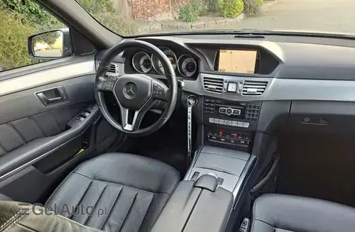 MERCEDES-BENZ Klasa E 