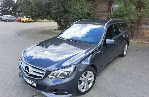 MERCEDES-BENZ Klasa E 