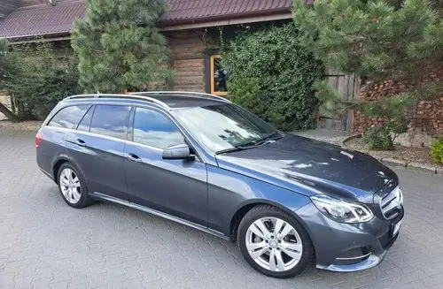 MERCEDES-BENZ Klasa E 