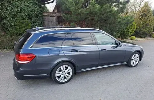 MERCEDES-BENZ Klasa E 