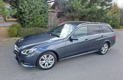 MERCEDES-BENZ Klasa E 