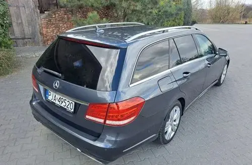 MERCEDES-BENZ Klasa E 