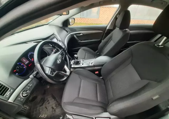 HYUNDAI I40 I40cw 1.7 CRDi blue Style