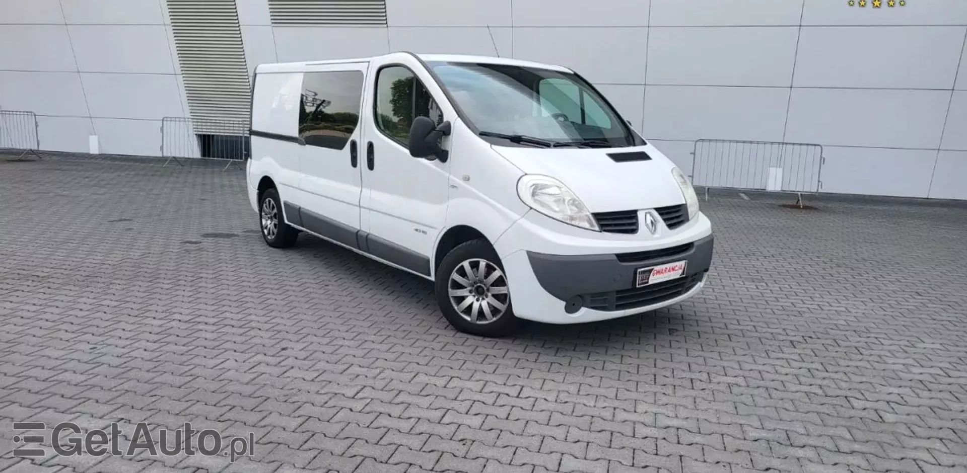 RENAULT Trafic 
