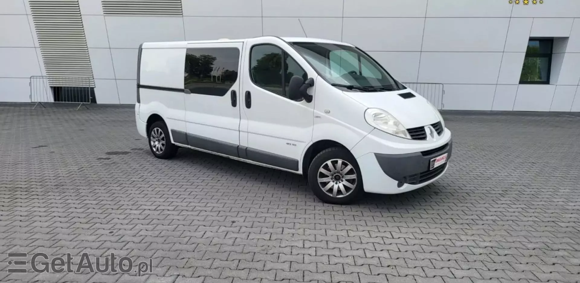 RENAULT Trafic 