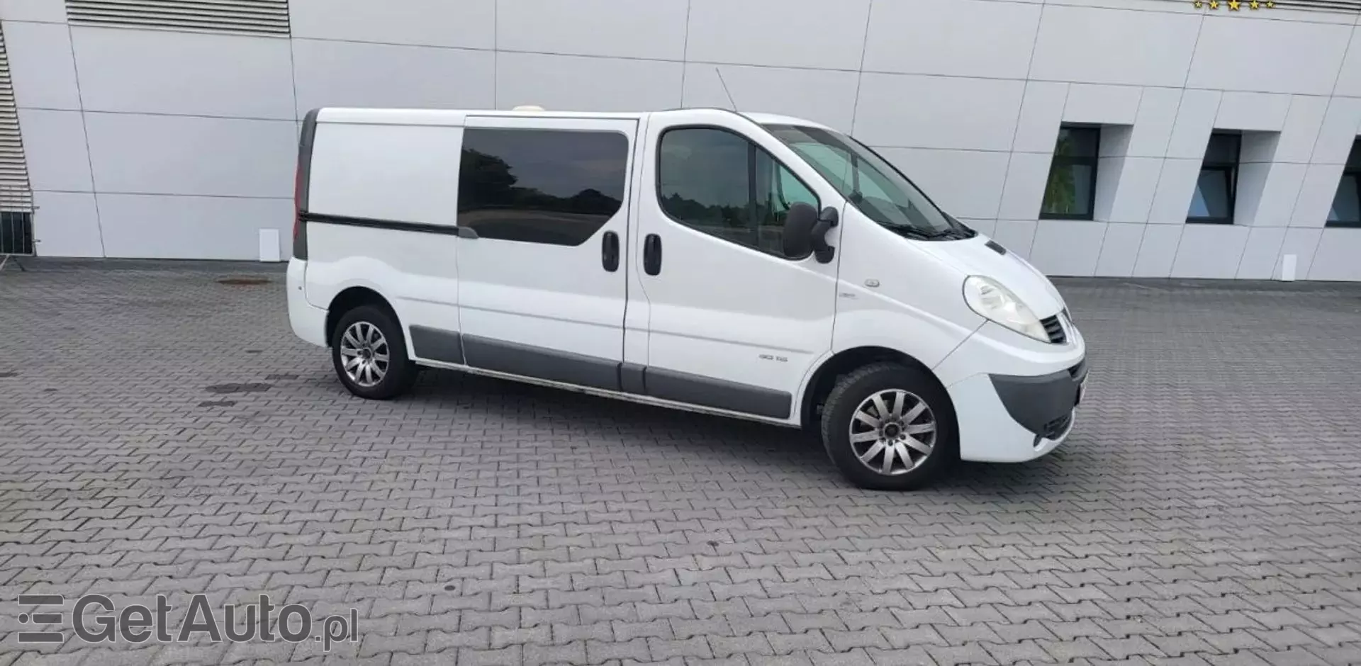 RENAULT Trafic 