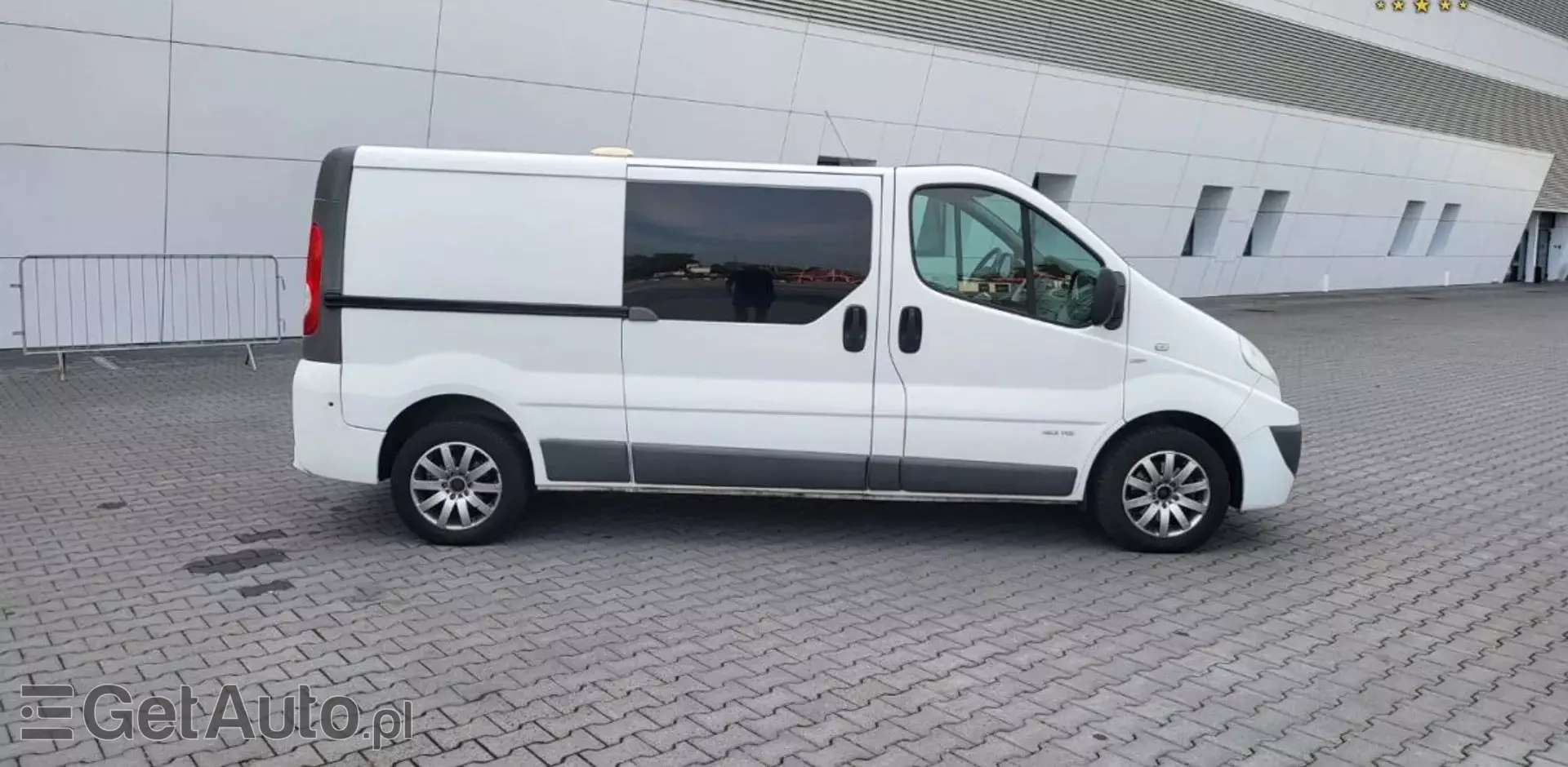 RENAULT Trafic 
