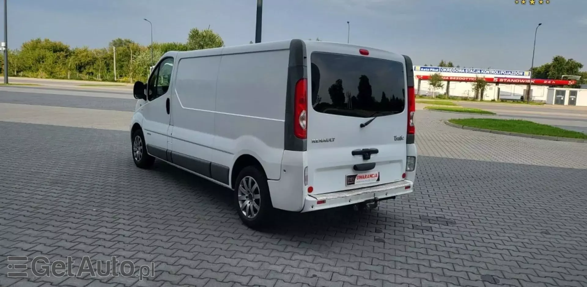 RENAULT Trafic 