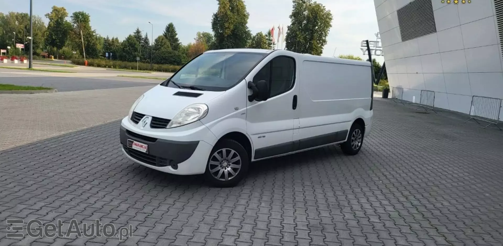 RENAULT Trafic 