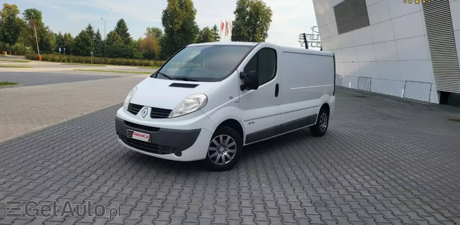 RENAULT Trafic 