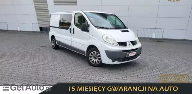 RENAULT Trafic 