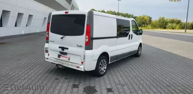 RENAULT Trafic 