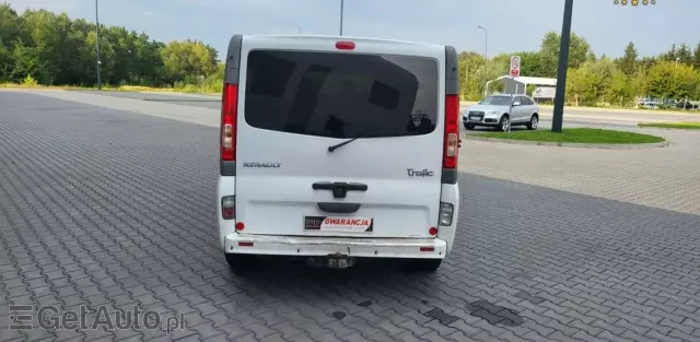 RENAULT Trafic 