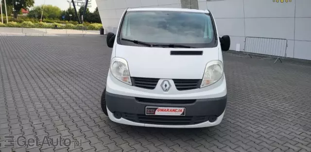 RENAULT Trafic 